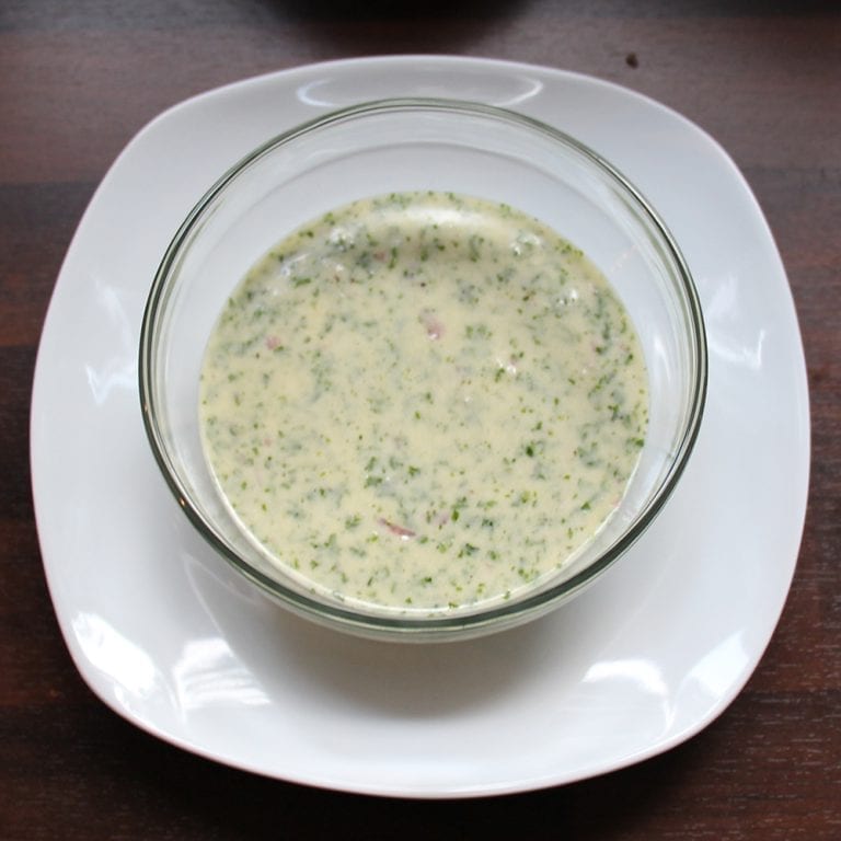 Gegrillter Spargel mit Bärlauch-Vinaigrette - Spargel zubereiten Gegrillter Spargel mit Bärlauch-Vinaigrette - Spargel zubereiten