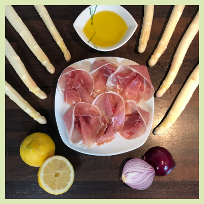 Gegrillter Spargel mit Prosciutto – das Rezept Gegrillter Spargel mit Prosciutto - Zutaten